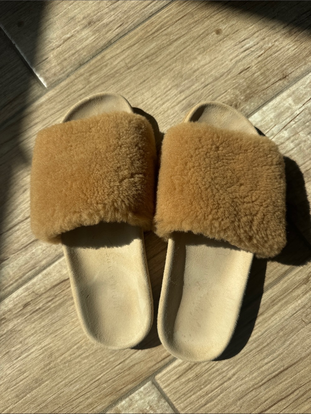 Jenni Kayne Chestnut Shearling Slide Slippers